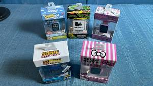 lot 8048 image: Character Themed Kids Smart Watches Collection