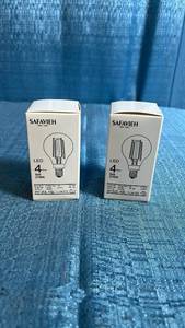 lot 8103 image: SAFAVIEH S45-4 LED Light Bulbs 4 Watts 2700K Set of 2