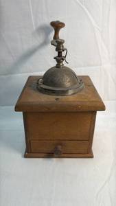 lot 37 image: Coffee Grinder