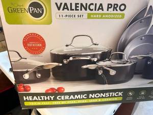 lot 6 image: New GreenPan Valencia Pro 8 Piece Ceramic Nonstick Cookware Set�� LOOK THESE UP