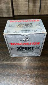 lot 12 image: Winchester Xpert Steel Shot 12 Gauge Shotgun Shells