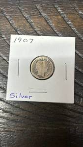 lot 39 image: 1907 Barber Silver Dime