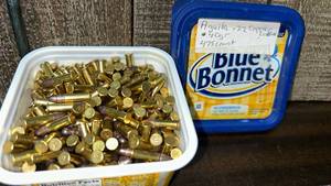 lot 93 image: Aguila .22 Copper Plated Rimfire Ammunition 475 Count
