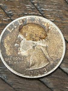 lot 136 image: 1943 Silver Quarter