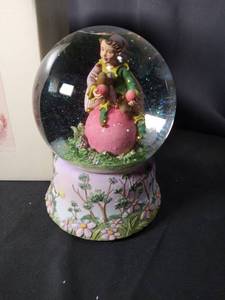 lot 4922 image: Small Wonder Foster Water Globe by James Browne