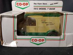 lot 4935 image: CO-OP 1913 Model T Ford Die-Cast Metal Bank 125 Scale