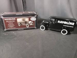 lot 40757 image: Havoline 1927 Graham Panel Delivery Truck Bank Die-Cast Model 125 Scale