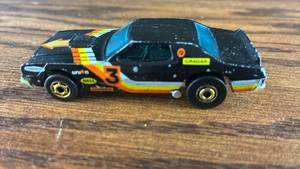 lot 5465 image: Hot Wheels Diecast Race Car Number 3 Gran Torino