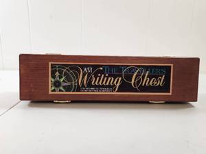 lot 89 image: The Travelers Writing Chest Calligraphy Set with Multiple Pens
