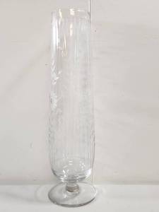 lot 94 image: Crystal Bud Vase with Etched Floral Design