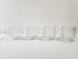 lot 152 image: Vintage Arcoroc Canterbury Crocus Coffee Mugs Set of Four