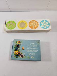 lot 176 image: Avon Soap Collection Gift Sets