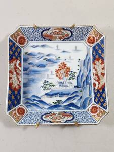 lot 195 image: Japanese Imari Porcelain Square Plate with Landscape Scene