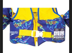 lot 308 image: Speedo splash jammer Kids life vest