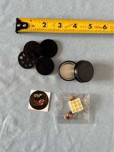 lot 159 image: Miniature model chocolate set for dollhouse - Retail $0