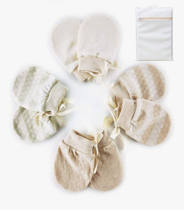 lot 191 image: Organic Cotton Newborn Baby Mittens, Set of 4 Pairs with Drawstring Bag - Retail $0