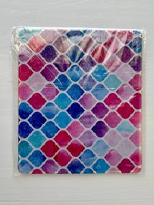 lot 254 image: Rainbow Pastel Quatrefoil Pattern Mouse Pad, 8 x 9.5 inches  - Retail $0