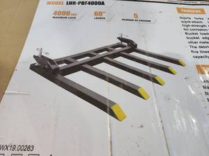 lot 2898 image: Landhonor 4000Lbs Capacity Clamp-On Pallet Forks Bucket Forks  LHR-PBF4000A