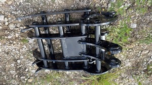 lot 438 image: Mini Excavator Grapple Attachment