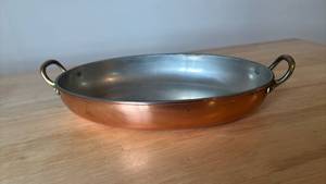lot 1202 image: Vintage French Copper Brass  Metal Dish 12x7 Tagus
