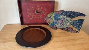 lot 1206 image: Aboriginal Dot Painting Fish Art with Decorative Tray and Wooden Bowl Set