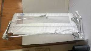 lot 1302 image: Safety Bed rail
