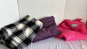 lot 1315 image: Three throw blankets