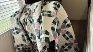 lot 1324 image: Quilt - small stains and tear