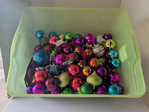 lot 3022 image: Christmas Ornament Collection in Storage Container with no lid