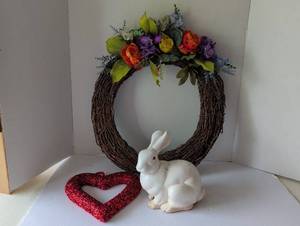 lot 3040 image: Spring Floral Wreath with Ceramic Rabbit and Heart