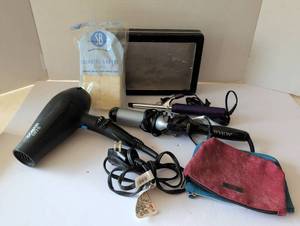 lot 3110 image: Hair Styling Tools and Cosmetic Accessories Bundle