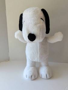 lot 3131 image: Snoopy Plush Toy Dog Character