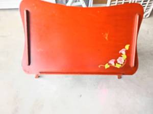 lot 3208 image: Bed Tray