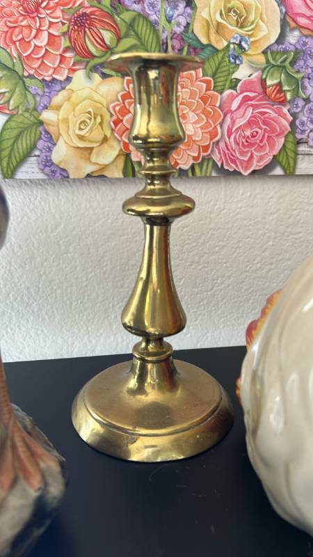lot 40337 image: Brass Candlestick Holder