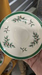 lot 40355 image: Spode Christmas Tree Bowl with Holly Pattern