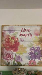 lot 105 image: Live Simply Floral Wood Plank Wall Art