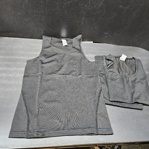 lot 1115 image: LNFINTDO Color Black Boys Compression Tank Tops Athletic Sleeveless Shirt Youth Quick Dry Undershirt Workout Baselayer Football T Shirts 3 piece set. Photo for Reference, Black