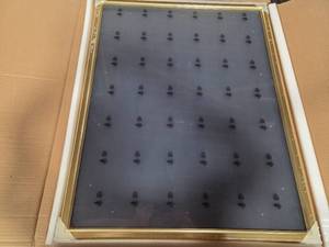 lot 1381 image: 22 x 28 Gold Picture Frame