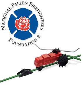 lot 44069 image: Melnor 4501 Traveling Sprinkler Lawn Rescue-13,500 sq. ft. Coverage Variable Speed Control with Adjustable Spray Arms - Retail $68