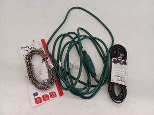 lot 14565 image: Miscellaneous Lot Of Items