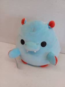 lot 14568 image: Snackles Super Sized 14 Snackle by Hugh