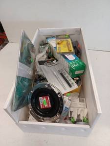 lot 14587 image: Miscellaneous Lot Of Items
