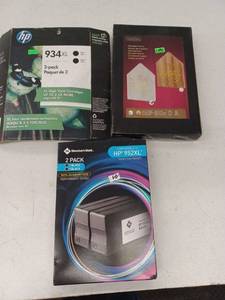 lot 14871 image: Miscellaneous Lot Of Items