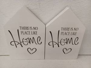 lot 14886 image: Lumineo 2 Pack Wood Frame Wall Decor, 2 Pack, White