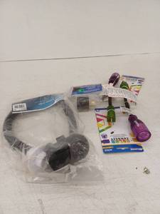 lot 14953 image: RV Electrical Adapter and Extension Cord Set