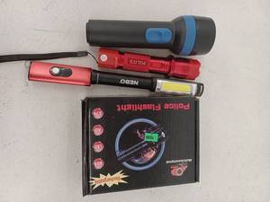 lot 14967 image: Miscellaneous Lot Of Flashlights