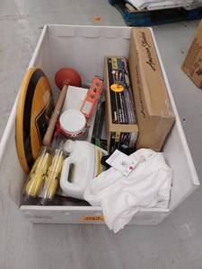 lot 14992 image: Miscellaneous Lot of Items