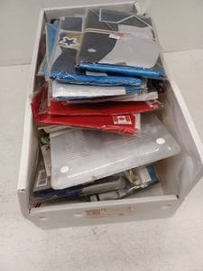 lot 14998 image: Miscellaneous Lot Of Items