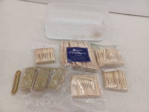 lot 15002 image: Lot Of Miscellaneous Wood Utensils