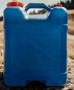 lot 15003 image: Reliance Aqua Tainer 22L Jug